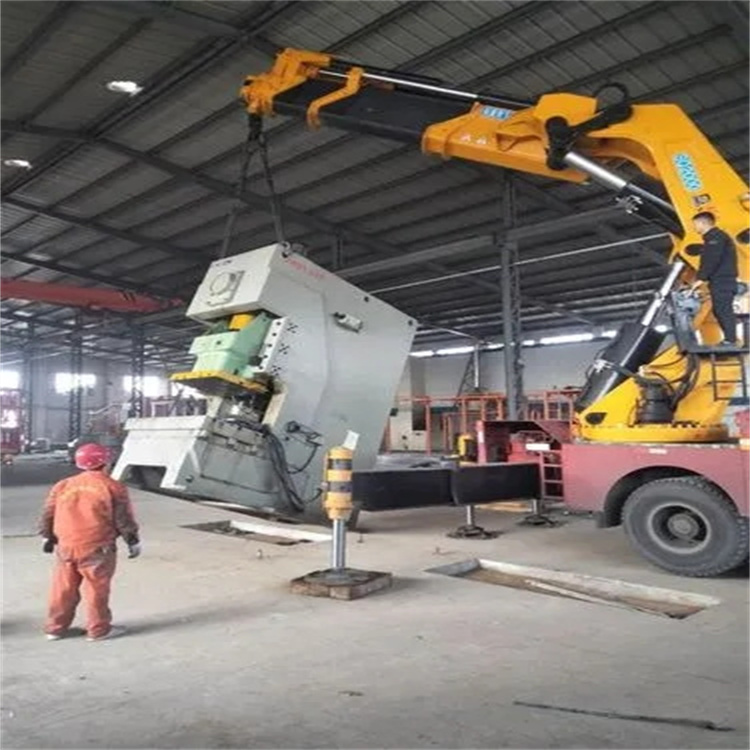 遂昌县80吨折臂吊车出租附近电话