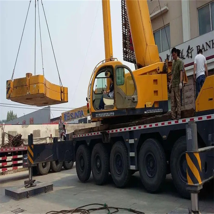 遂昌县当地吊车出租|机器吊装|75吨|工厂搬迁服务